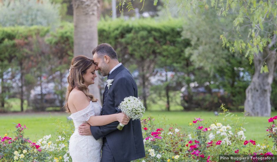 Il matrimonio di Mariagrazia e Gerardo a Capaccio Paestum, Salerno