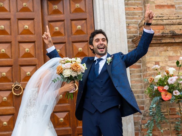 Il matrimonio di Alessia e Marco a Porto Sant&apos;Elpidio, Fermo 37