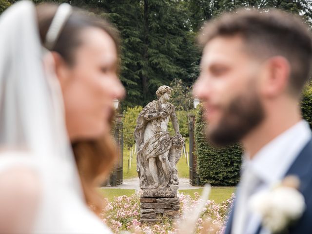 Il matrimonio di Vincenzo e Claudia a Bodio Lomnago, Varese 59