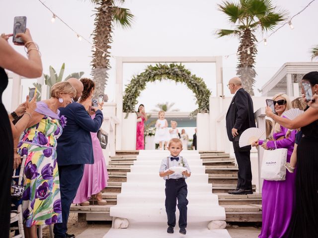 Il matrimonio di Ivana e Giorgio a Bacoli, Napoli 28