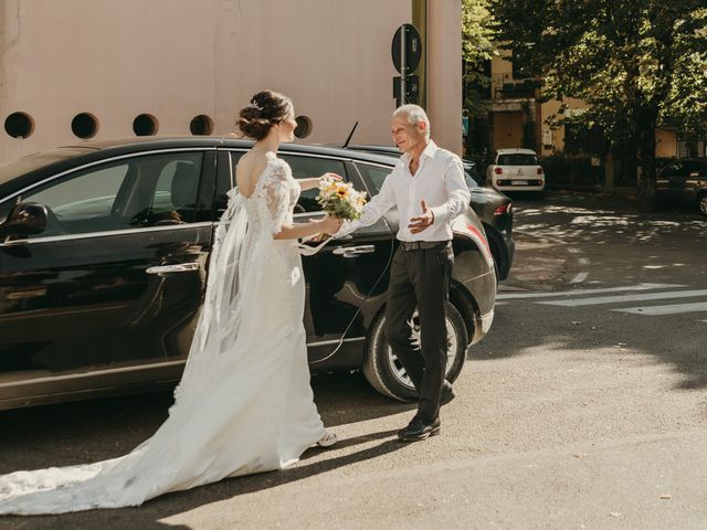 Il matrimonio di Iain e Alessia a Castellina in Chianti, Siena 32