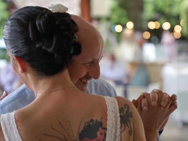 Il matrimonio di Alessandra e Gabriele a Canzano, Teramo 35