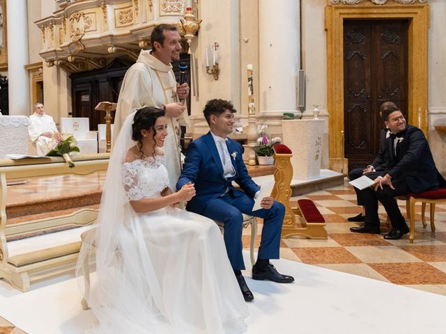 Il matrimonio di Andrea e Sara a Lonato del Garda, Brescia 9