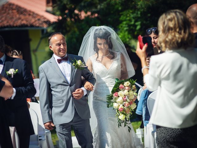 Il matrimonio di Gianluca e Stefania a Villarbasse, Torino 17