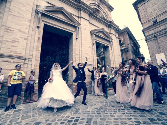 Il matrimonio di Moreno e Chiara a Monte Urano, Fermo 31