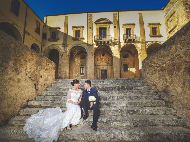 Il matrimonio di Vincenzo e Valentina a Naro, Agrigento 28