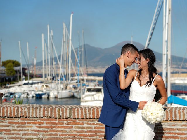 Il matrimonio di Valentina e Andrea a Napoli, Napoli 14