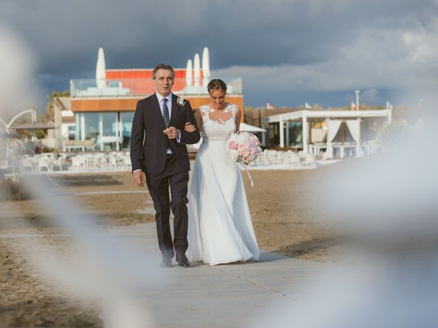 Il matrimonio di Nunzio e Irene a Viareggio, Lucca 51