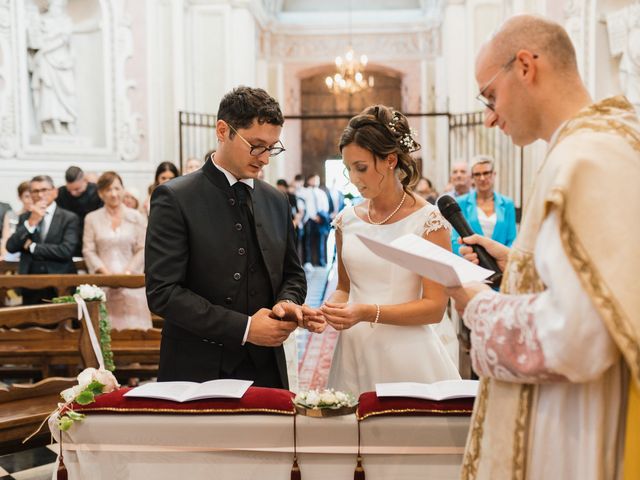 Il matrimonio di Andrea e Pierangela a Romano di Lombardia, Bergamo 15