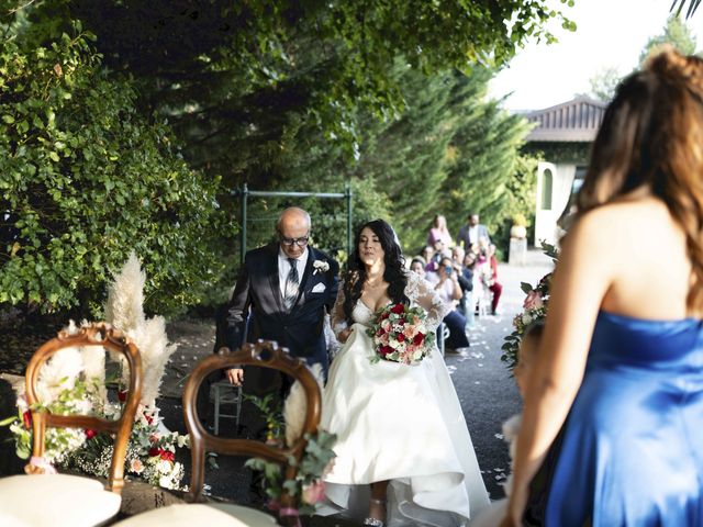 Il matrimonio di Guido e Sara a Tradate, Varese 28