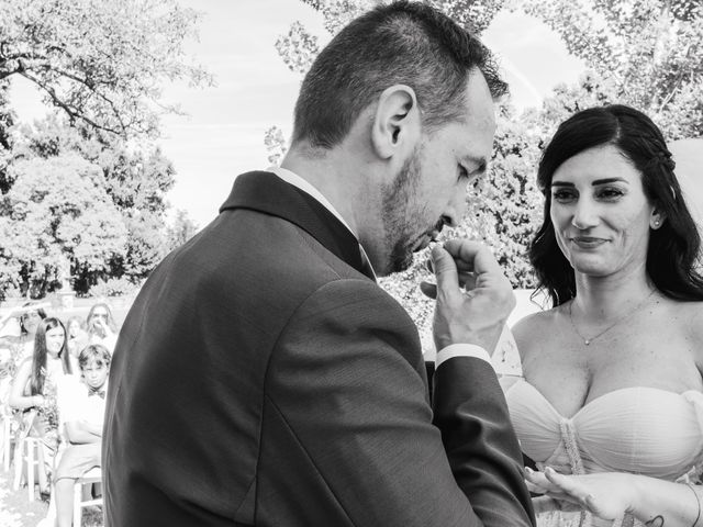 Il matrimonio di Gabriele e Laura a Robecco sul Naviglio, Milano 17