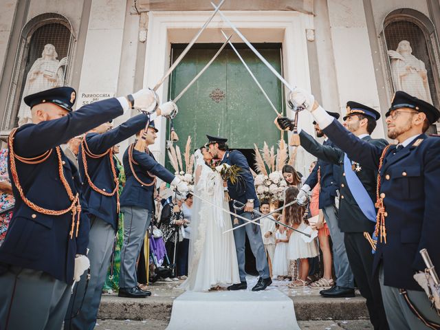 Il matrimonio di Dora e Luca a Napoli, Napoli 28