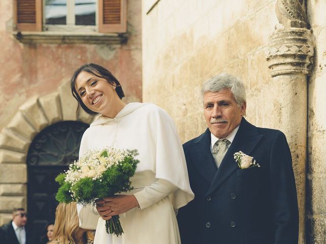 Il matrimonio di Alessandro e Rita a Tagliacozzo, L&apos;Aquila 30