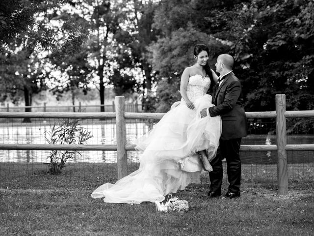 Il matrimonio di Raffaello e Debora a Cento, Ferrara 10