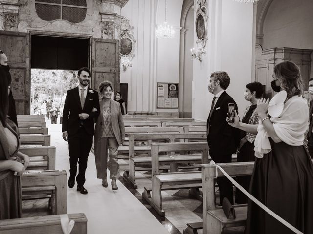 Il matrimonio di Roberta e Domenico a Foggia, Foggia 33