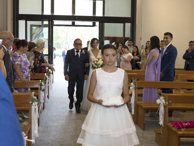 Il matrimonio di Mwaba e Lorenzo a Città Sant&apos;Angelo, Pescara 48