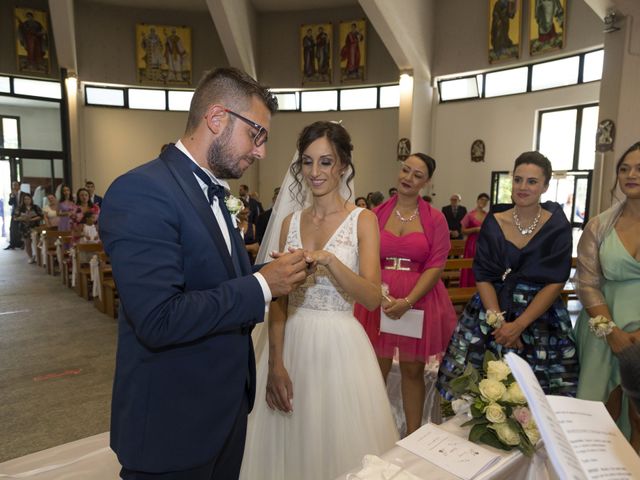 Il matrimonio di Mwaba e Lorenzo a Città Sant&apos;Angelo, Pescara 64