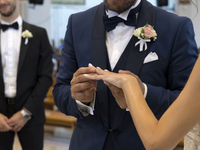 Il matrimonio di Mwaba e Lorenzo a Città Sant&apos;Angelo, Pescara 65