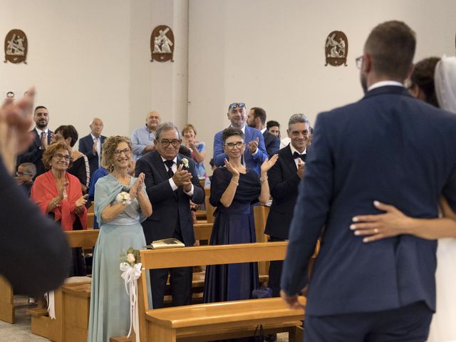 Il matrimonio di Mwaba e Lorenzo a Città Sant&apos;Angelo, Pescara 71