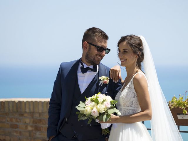 Il matrimonio di Mwaba e Lorenzo a Città Sant&apos;Angelo, Pescara 89