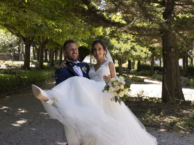 Il matrimonio di Mwaba e Lorenzo a Città Sant&apos;Angelo, Pescara 98