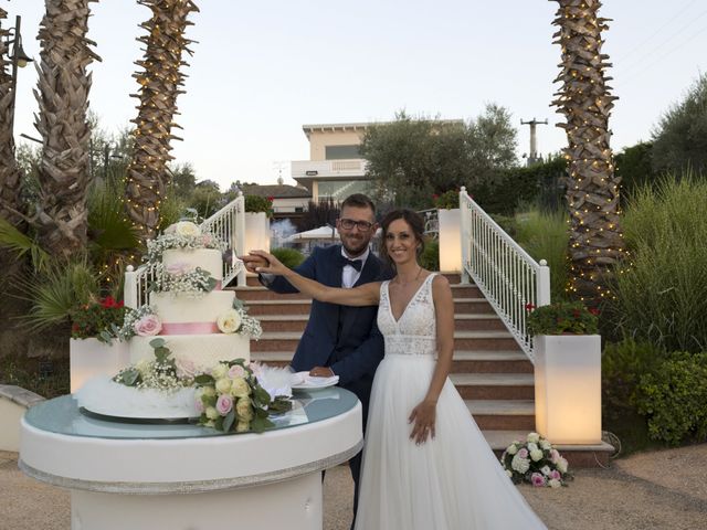 Il matrimonio di Mwaba e Lorenzo a Città Sant&apos;Angelo, Pescara 138