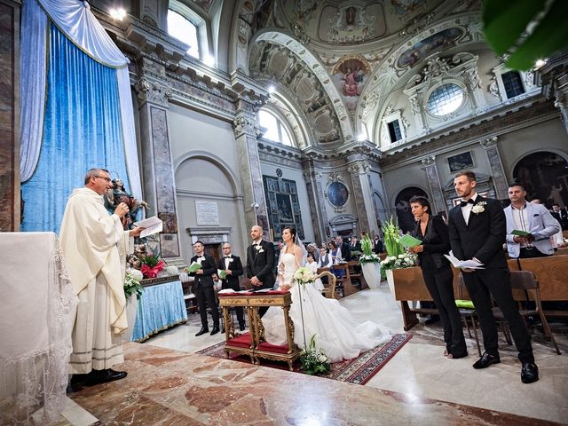 Il matrimonio di Valentina e Lele a Bergamo, Bergamo 14