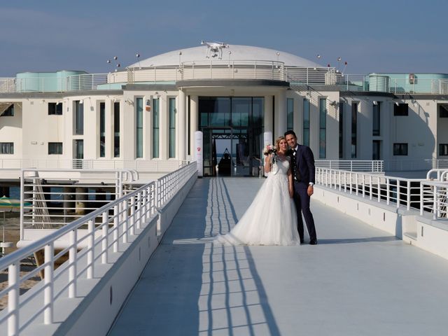 Il matrimonio di Davide e Valera a Senigallia, Ancona 1