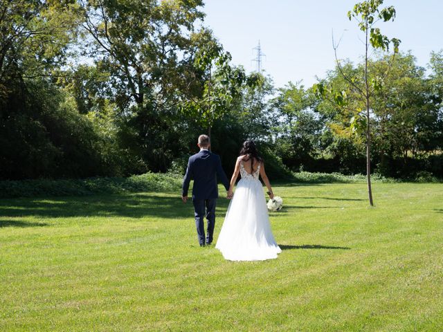 Il matrimonio di Monica e Davide a Certosa di Pavia, Pavia 16