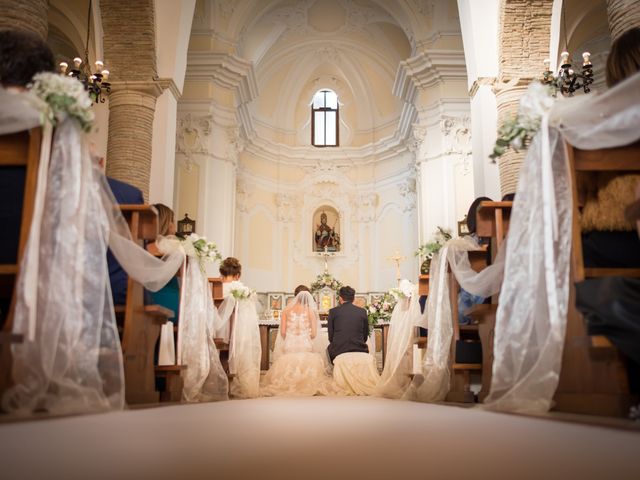 Il matrimonio di Francesco e Vittoria a Paludi, Cosenza 40