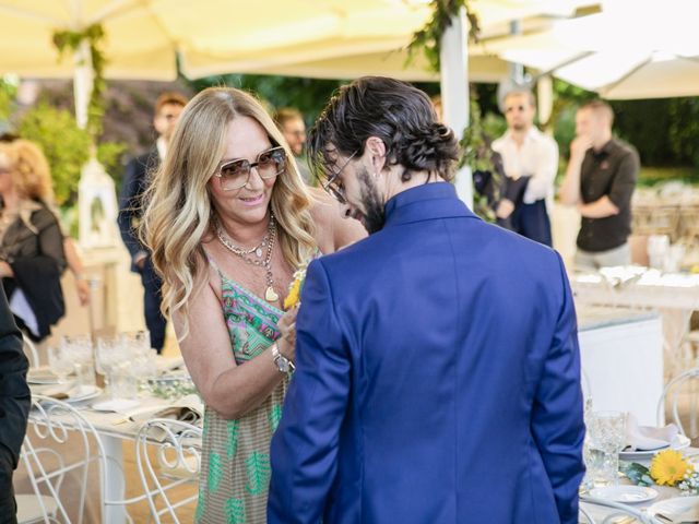 Il matrimonio di Nicola e Veronica a Merone, Como 6