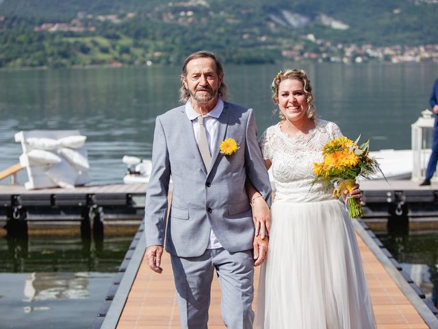 Il matrimonio di Nicola e Veronica a Merone, Como 11