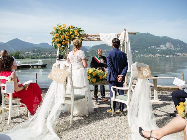 Il matrimonio di Nicola e Veronica a Merone, Como 16