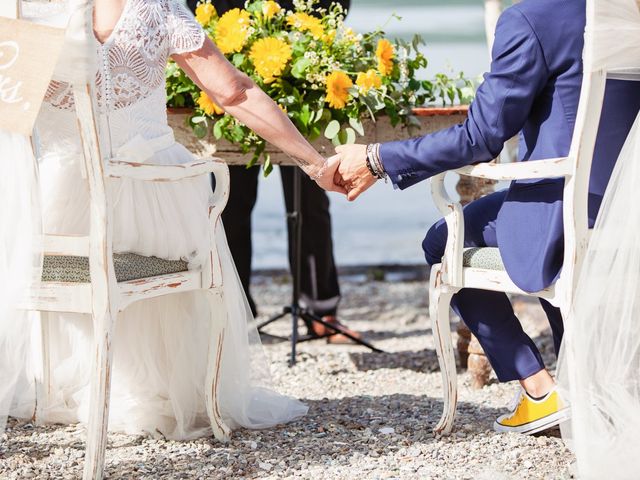 Il matrimonio di Nicola e Veronica a Merone, Como 1