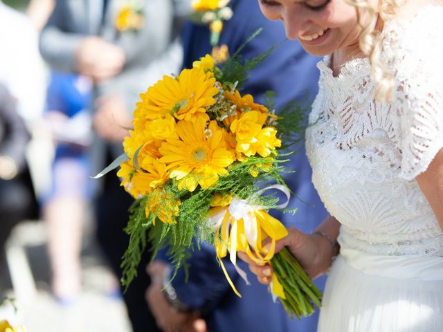 Il matrimonio di Nicola e Veronica a Merone, Como 20