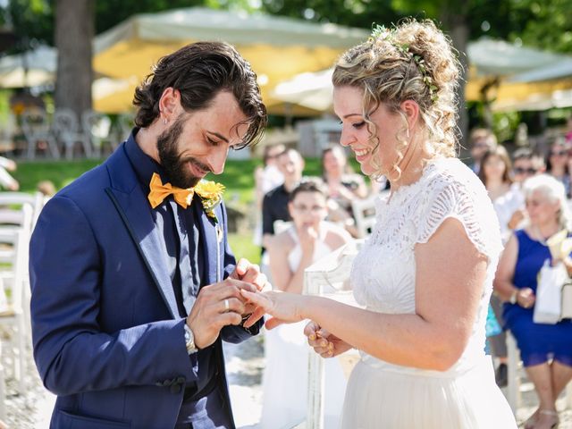 Il matrimonio di Nicola e Veronica a Merone, Como 24