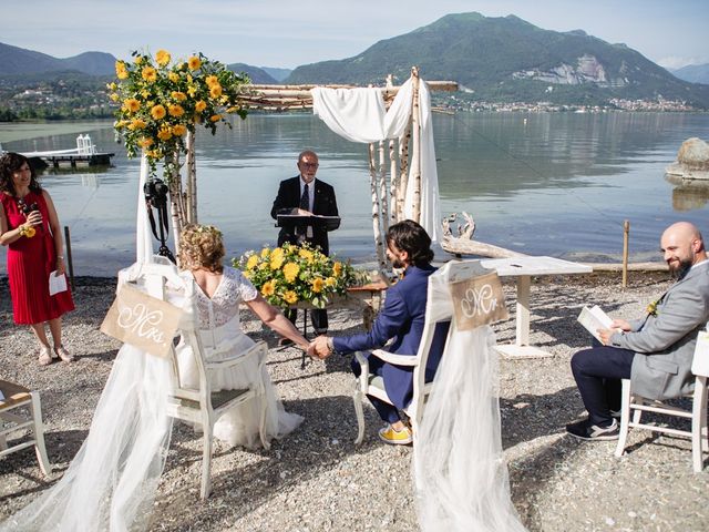 Il matrimonio di Nicola e Veronica a Merone, Como 43