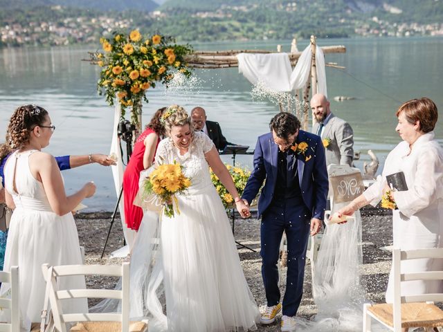 Il matrimonio di Nicola e Veronica a Merone, Como 45