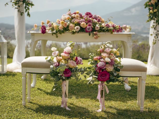 Il matrimonio di Marco e Valeria a Oggiono, Lecco 40