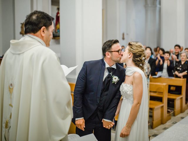 Il matrimonio di Leonardo e Angela a Ostuni, Brindisi 61