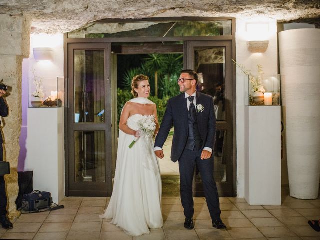 Il matrimonio di Leonardo e Angela a Ostuni, Brindisi 106