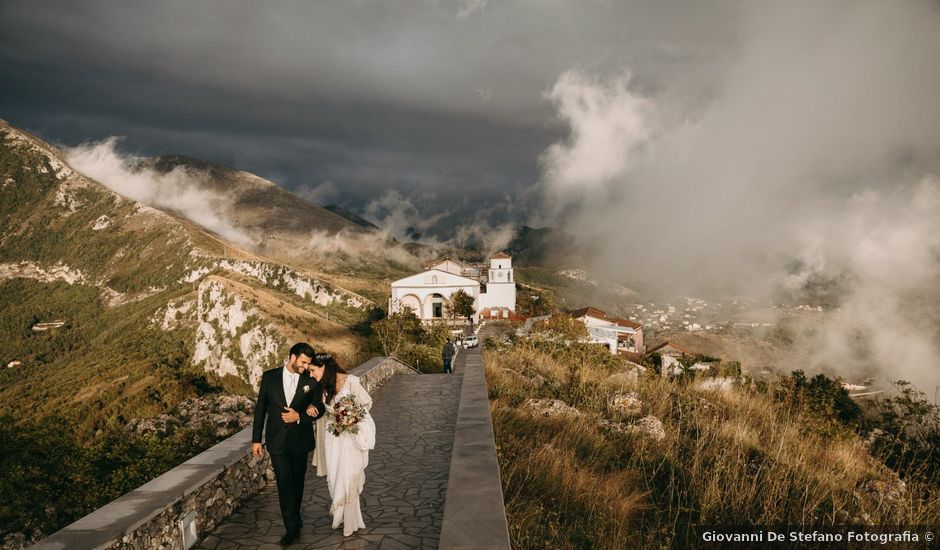 Il matrimonio di Luigi e Vittoria a Maratea, Potenza