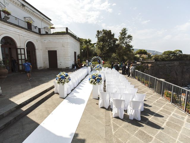 Il matrimonio di Sebastiano e Claudia a Massa Lubrense, Napoli 9