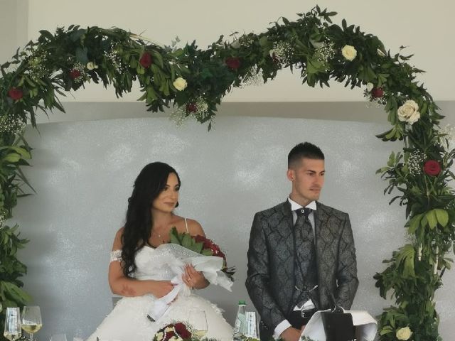 Il matrimonio di Daniele  e Marika a Torre di Ruggiero, Catanzaro 4