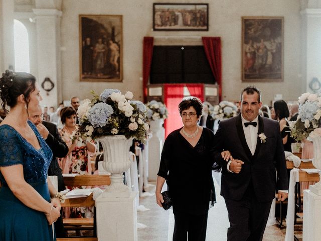 Il matrimonio di Roberto e Mafalda a Bagnolo in Piano, Reggio Emilia 34