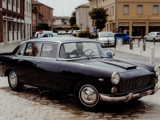 Il matrimonio di Roberto e Mafalda a Bagnolo in Piano, Reggio Emilia 37