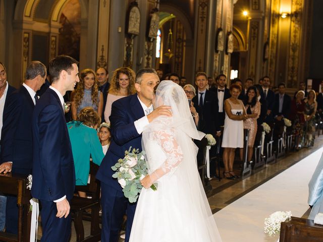 Il matrimonio di Lorenzo e Sara a Varese, Varese 30