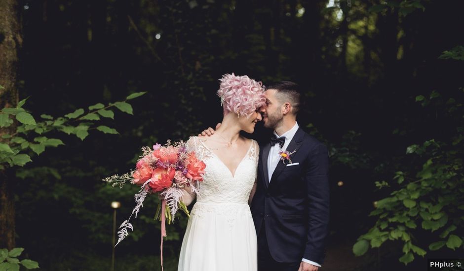 Il matrimonio di Andrea e Athena a Lazise, Verona