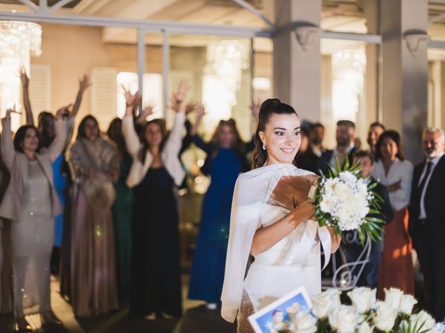 Il matrimonio di Enzo e Stefania a Valmadrera, Lecco 37