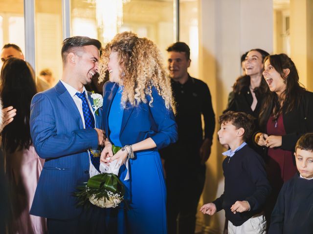 Il matrimonio di Enzo e Stefania a Valmadrera, Lecco 38